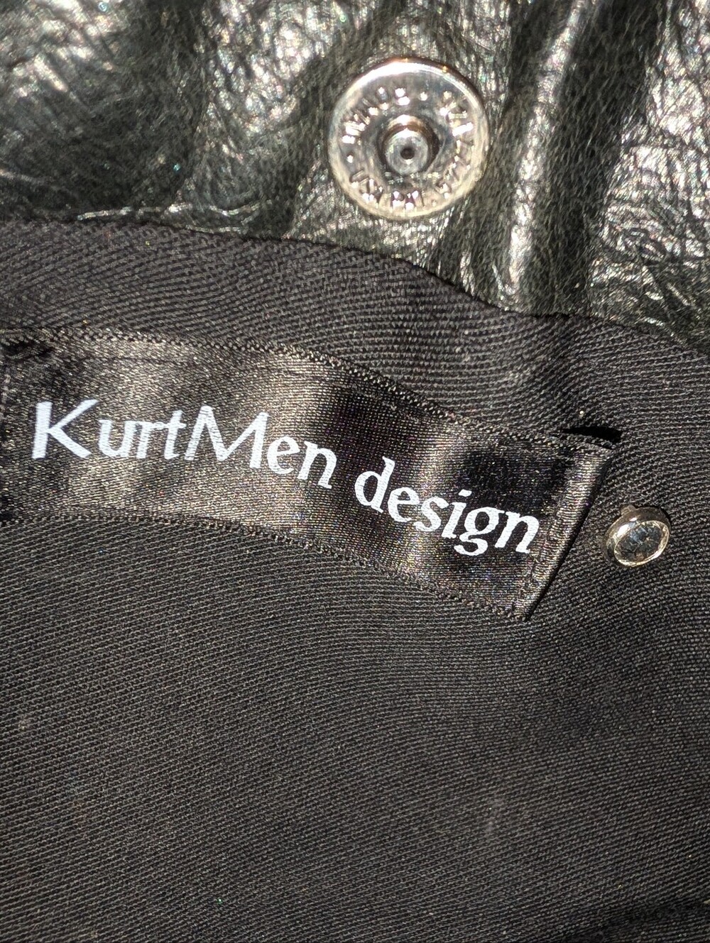 Women’s Kurtmen Clutch Bag - Picture 2 of 2
